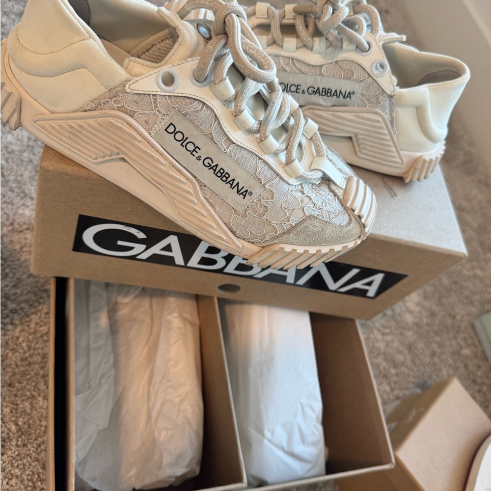 Dolce & Gabbana Beige Lace Sneakers